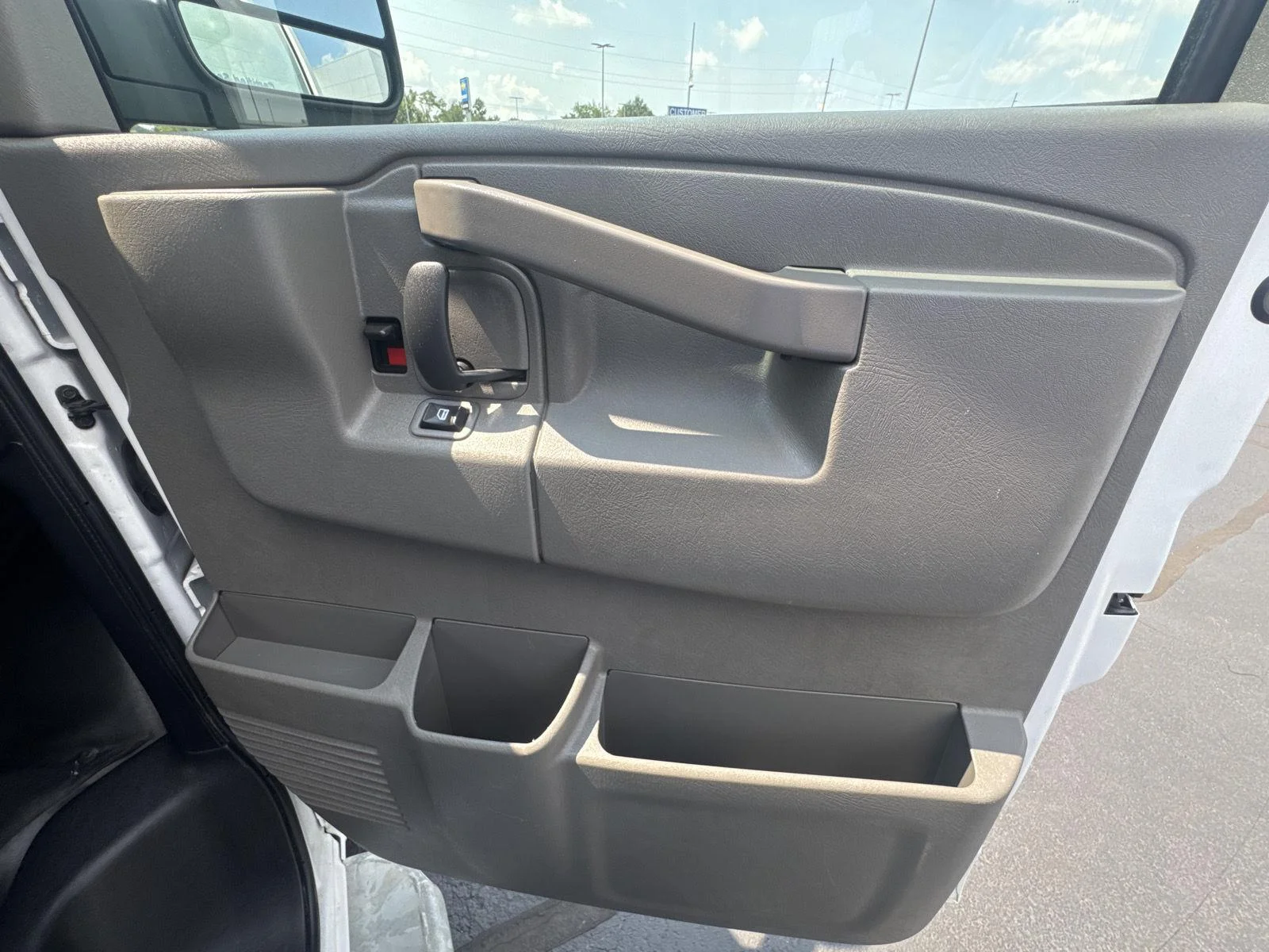Used 2024 Summit White GMC Work Van image 16
