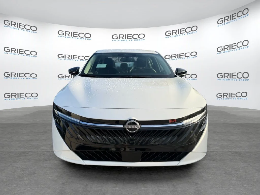 New 2027 White Nissan SR image 2