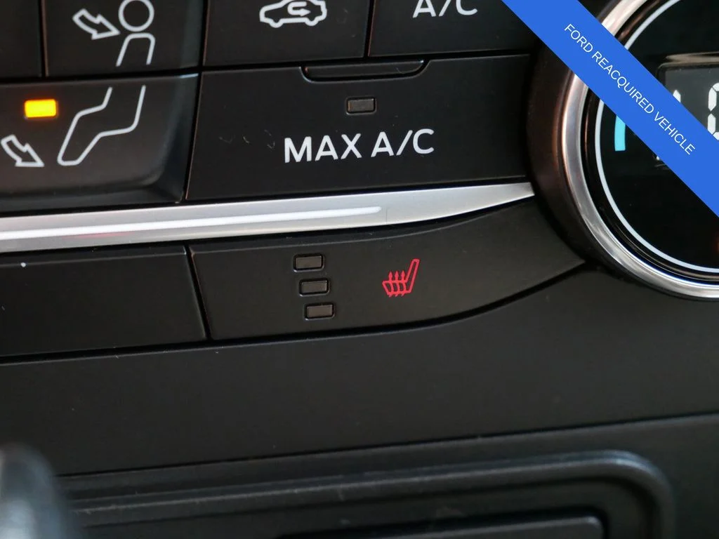 Used 2020 Black Ford SE image 26