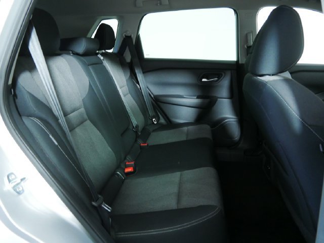 Used 2024 Silver Nissan SV image 15