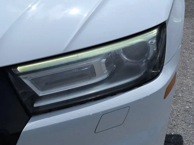 Used 2020 White Audi Premium image 10