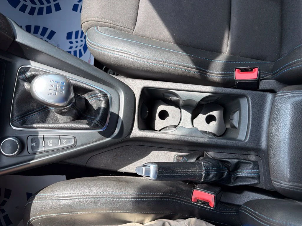 Used 2017 Nitrous Blue Ford RS image 35