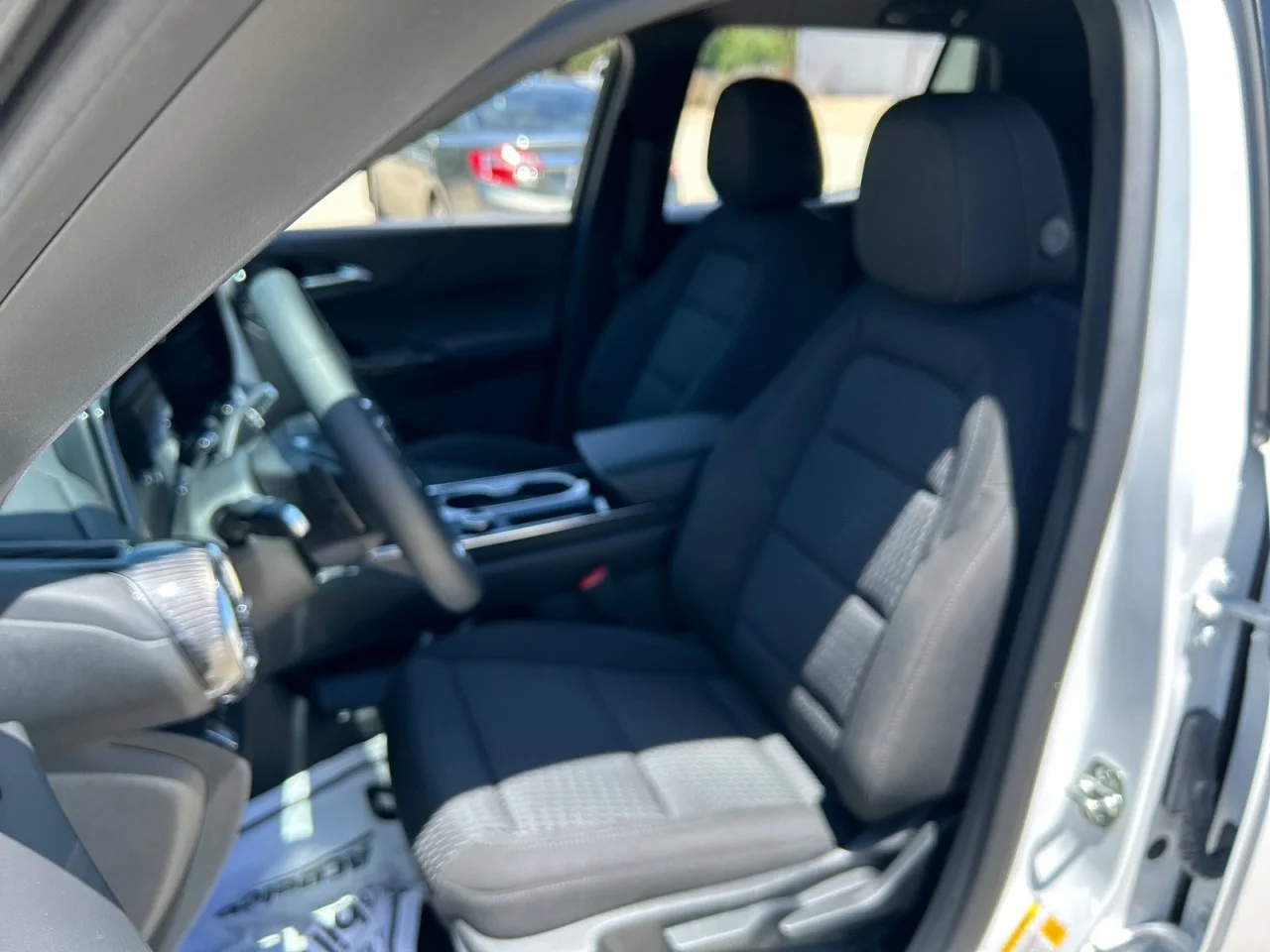 2026 Chevrolet Equinox LT - Photo 17