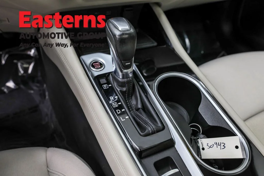 Used 2023 Red Nissan 2.5 SV image 13