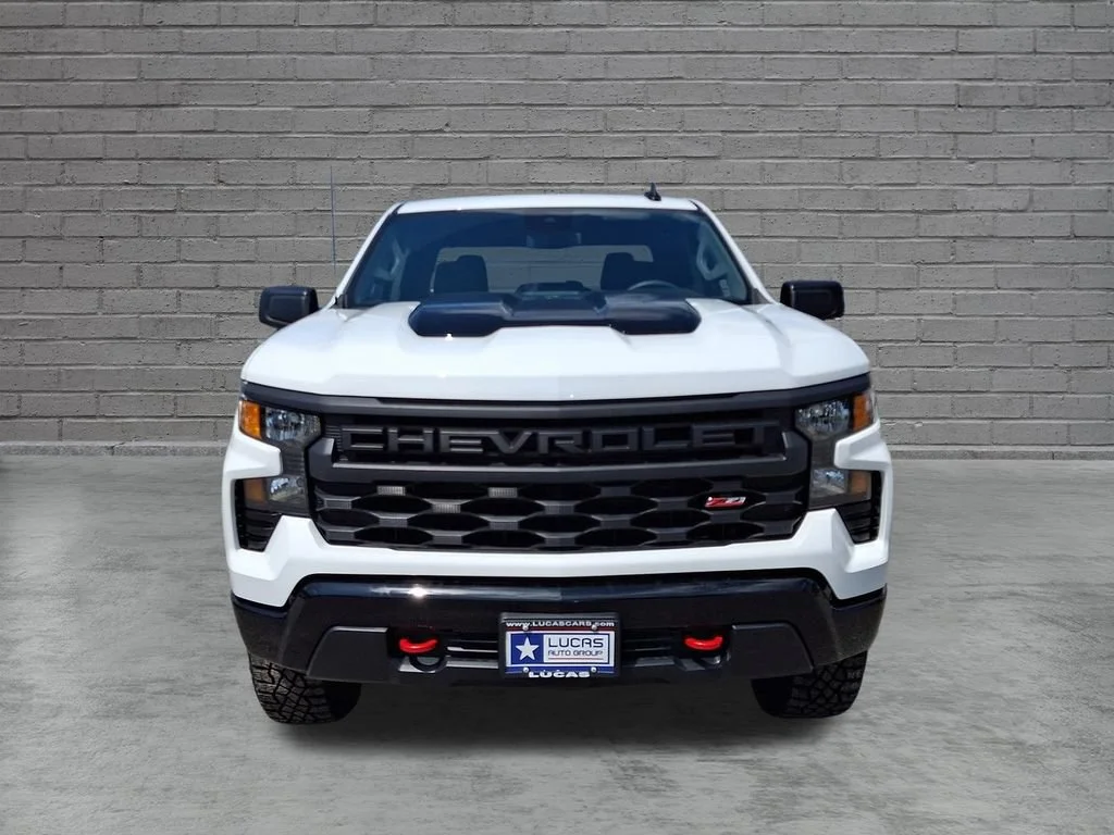 New 2026 Summit White Chevrolet Custom Trail Boss image 2