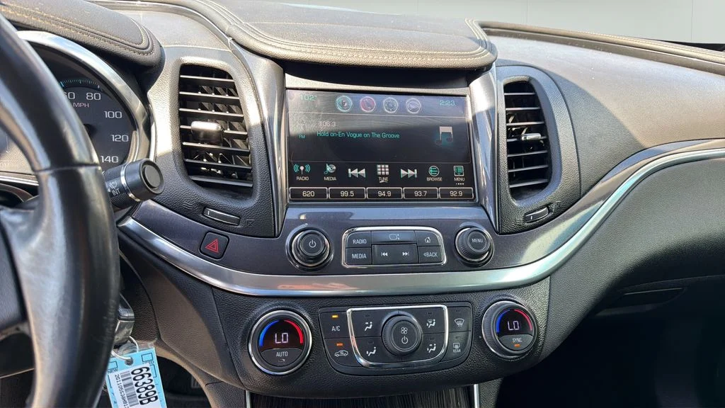 Used 2017 White Chevrolet LT image 23