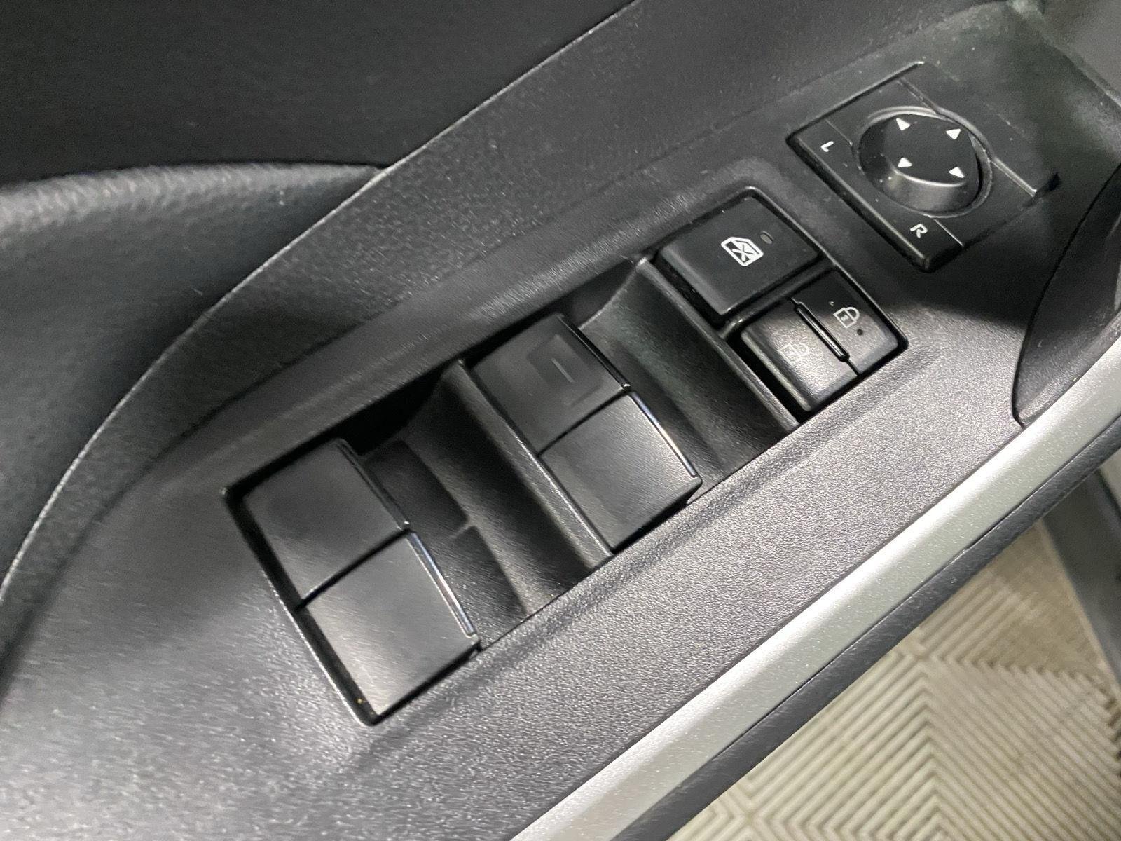 Used 2021 Silver Sky Metallic Toyota XLE image 18