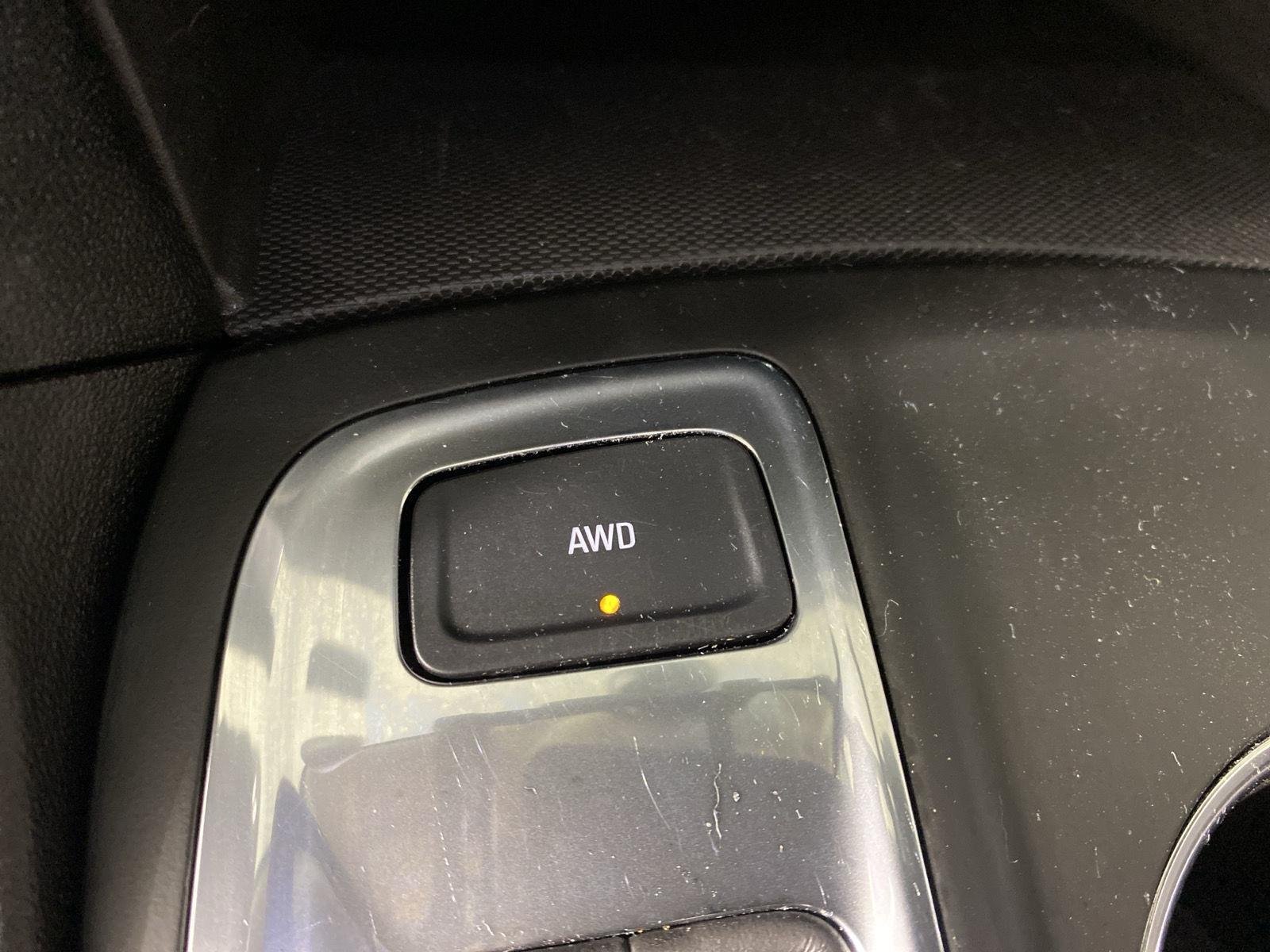 Used 2020 Nightfall Gray Metallic Chevrolet LT image 20