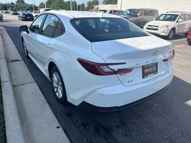 Used 2025 White Toyota LE image 5