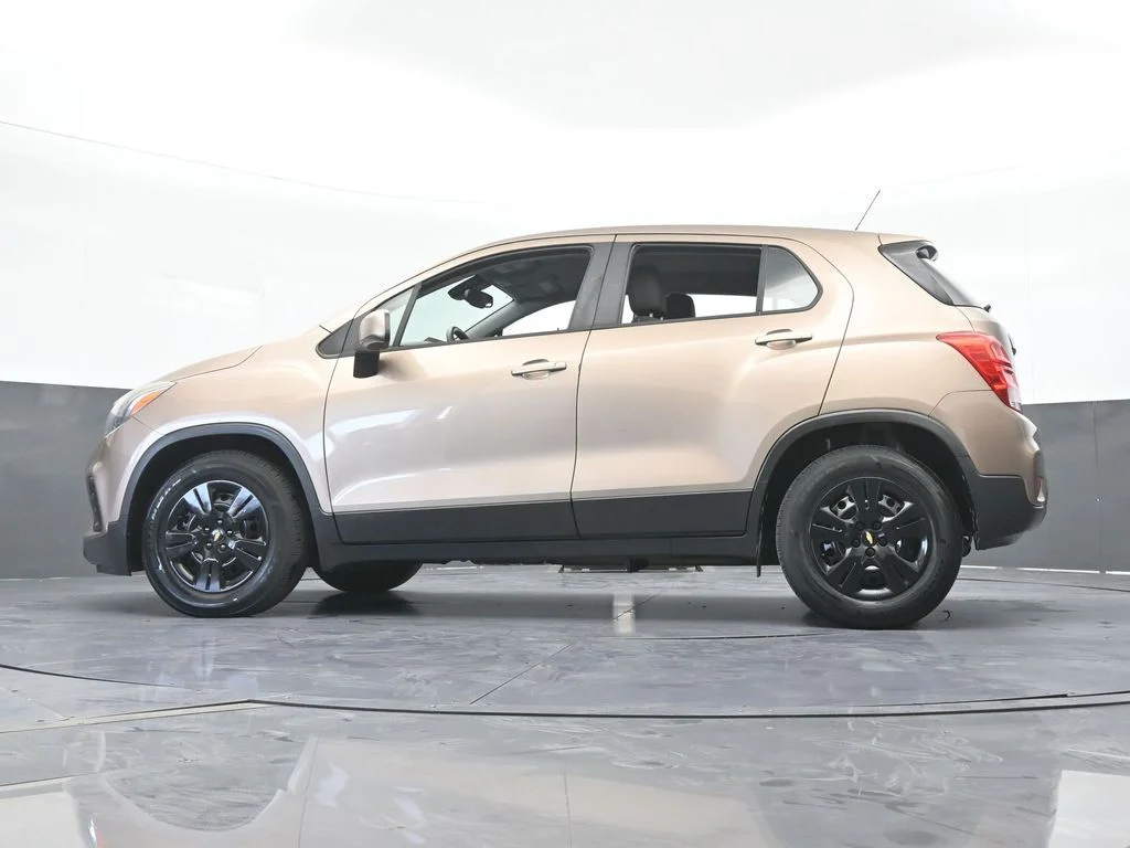 Used 2018 Sandy Ridge Metallic Chevrolet LS image 53