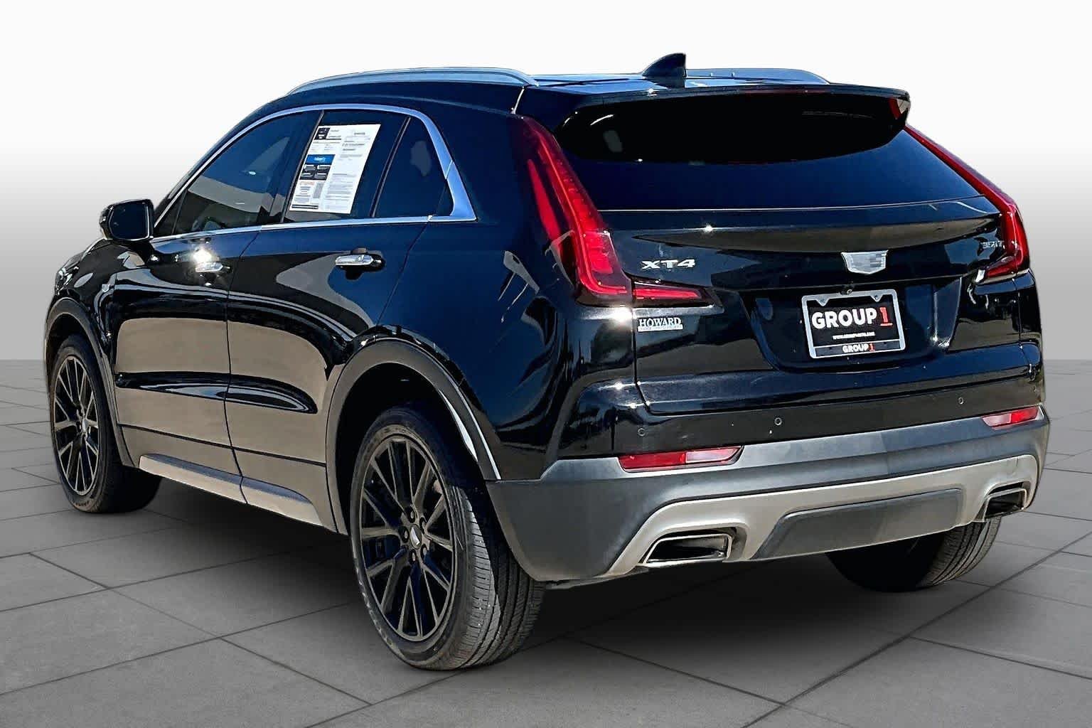 Used 2022 Stellar Black Metallic Cadillac FWD Premium Luxury image 10