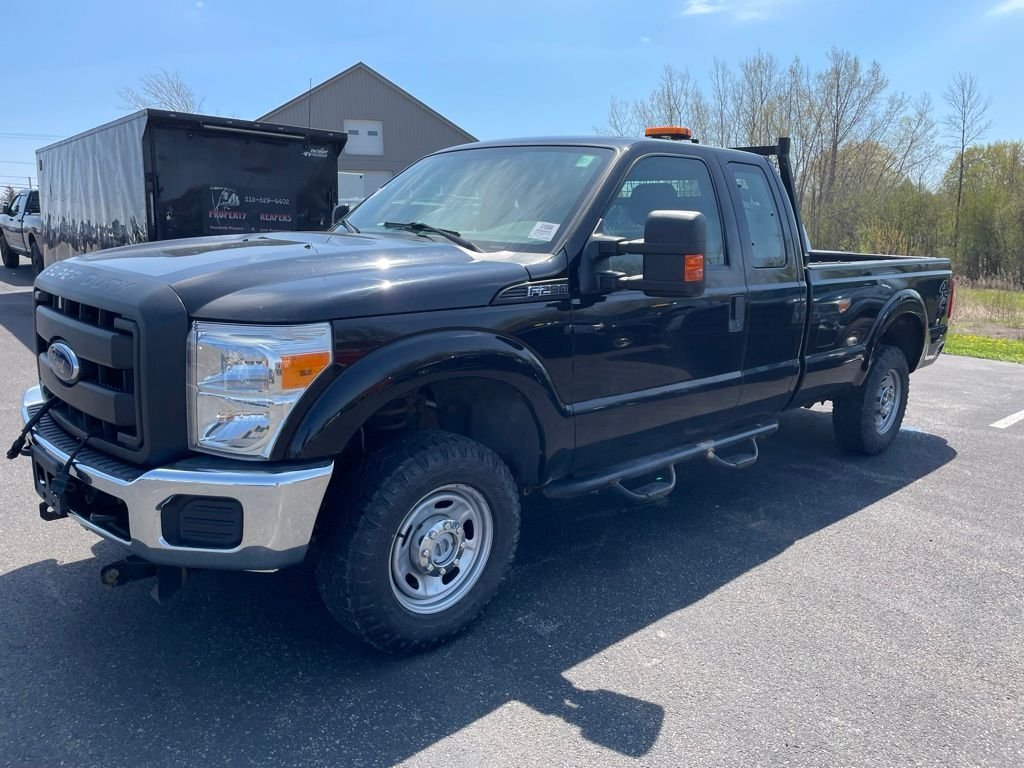 2016 Ford F-250 XL 4x4 SuperCab 8' Box's photo