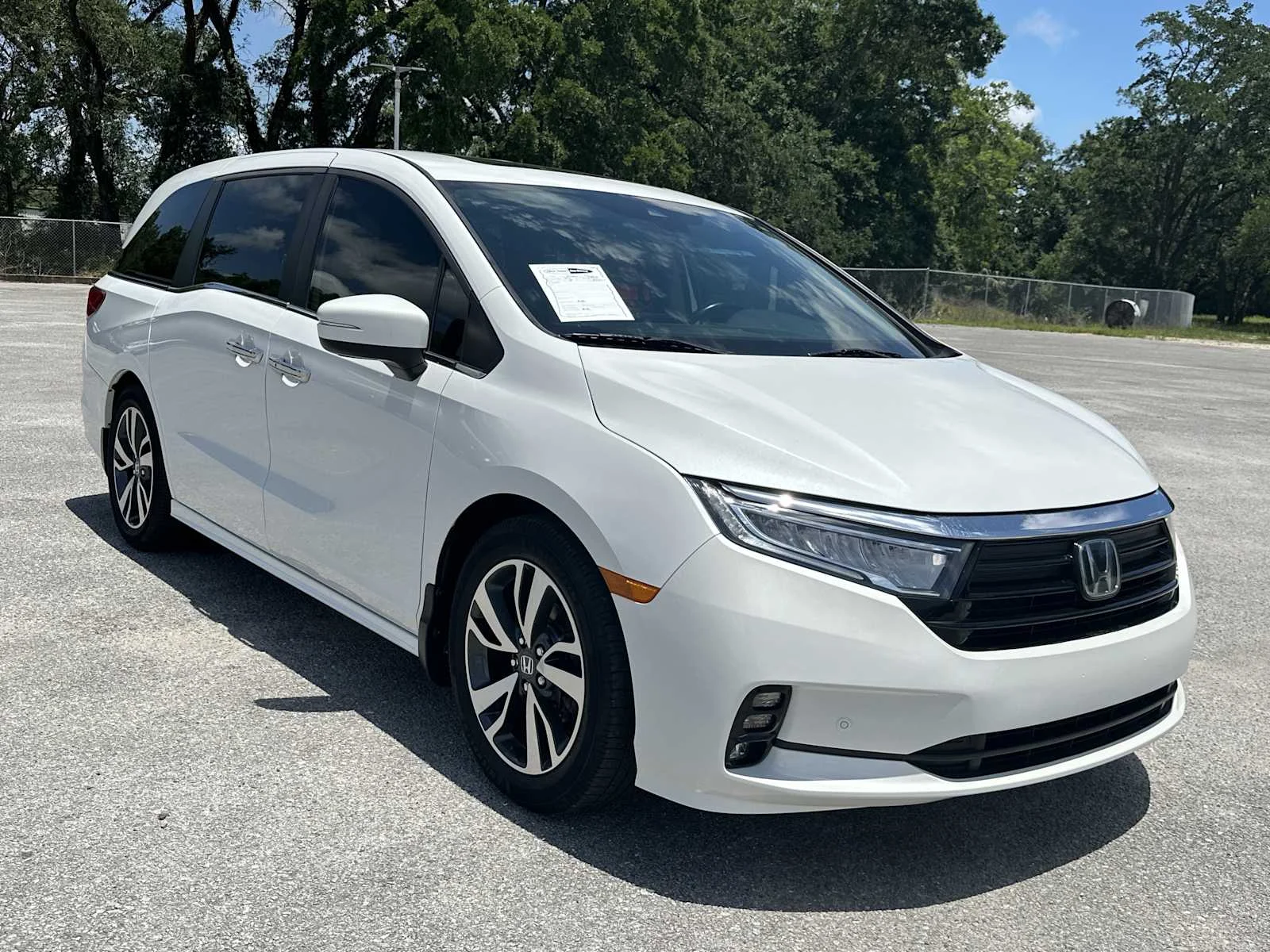 2021 Honda Odyssey Touring's photo