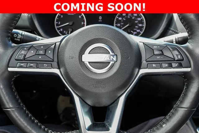 Used 2025 White Nissan SV image 28