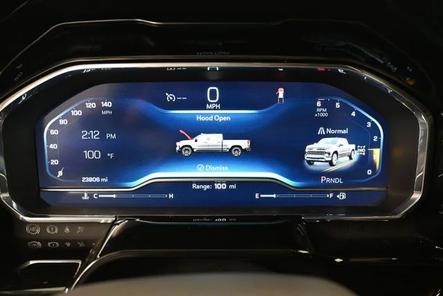 Used 2023 White Chevrolet LT image 21