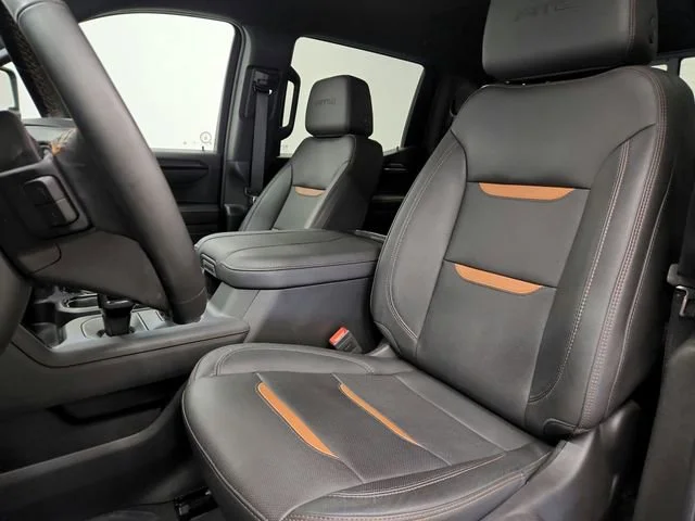 Used 2024 Sterling Metallic GMC AT4 image 18