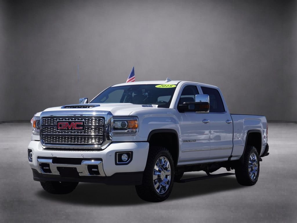 Used 2018 White GMC Denali image 8