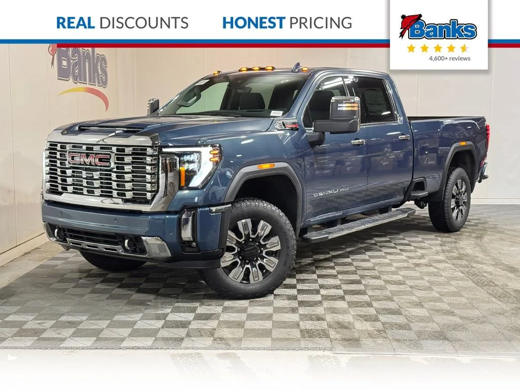 2026 GMC Sierra 4WD Crew Cab Standard Box Denali's photo