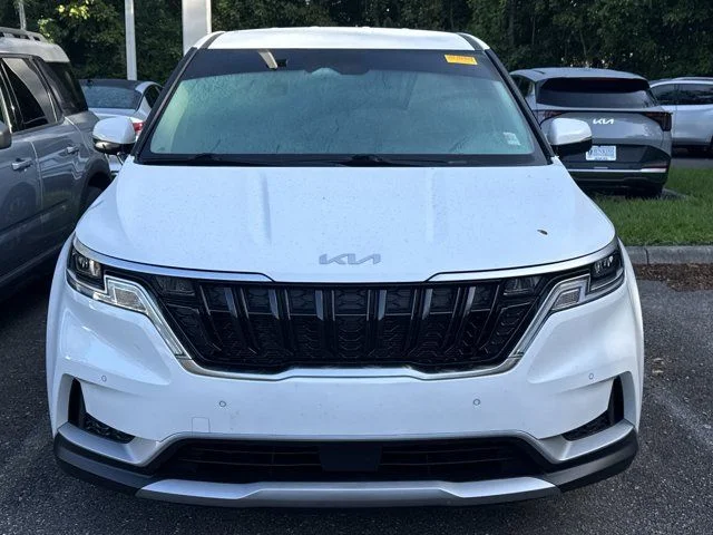 Used 2024 White Kia EX image 2