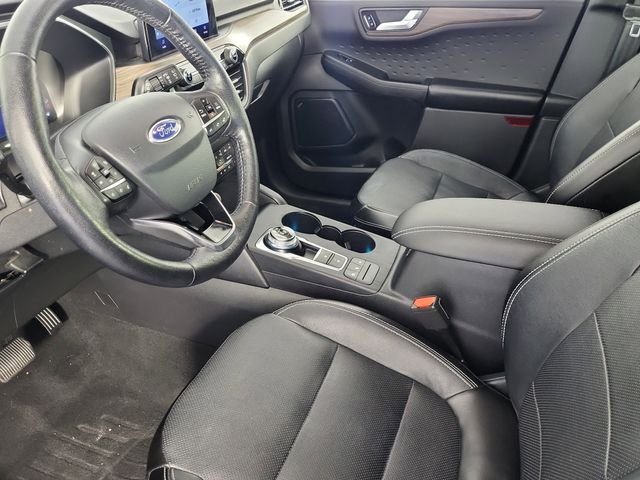 Used 2020 Blue Ford Titanium image 11