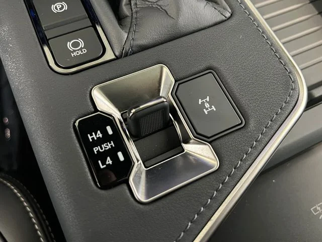 Used 2026 Atomic Silver Lexus 550 Luxury+ image 24