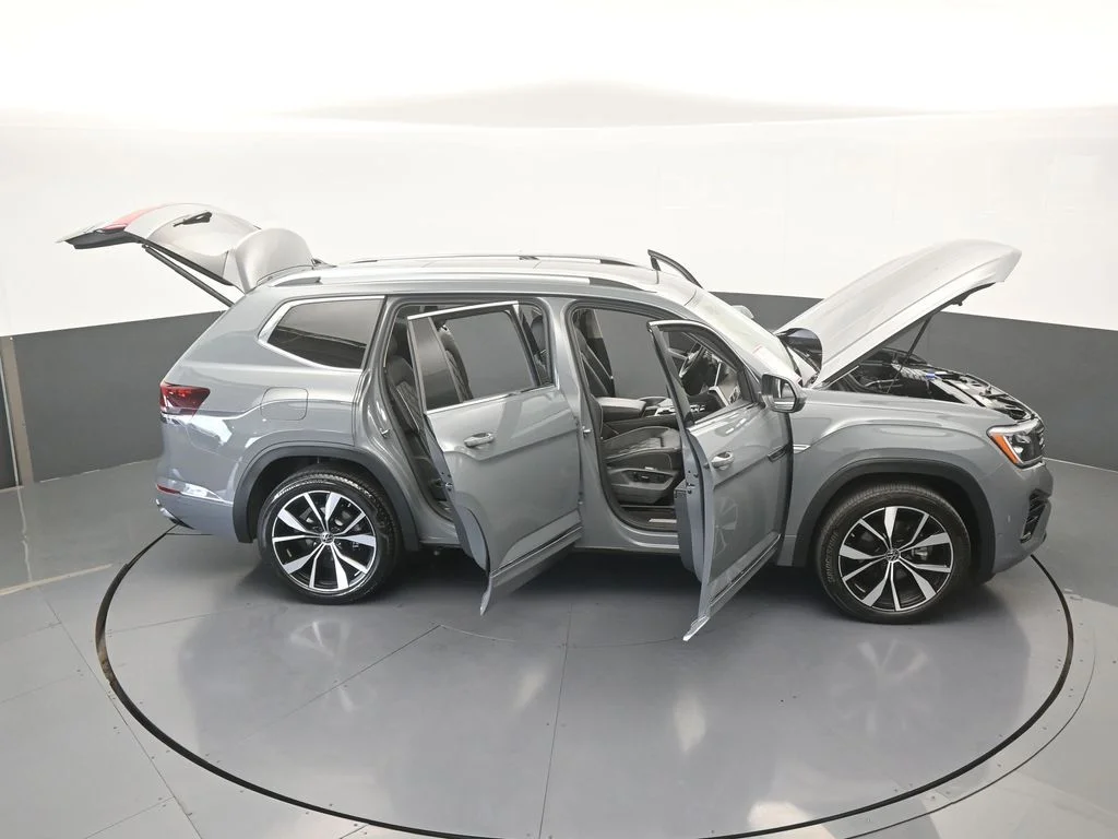 Used 2025 Gray Volkswagen 2.0T SEL Premium R-Line image 63