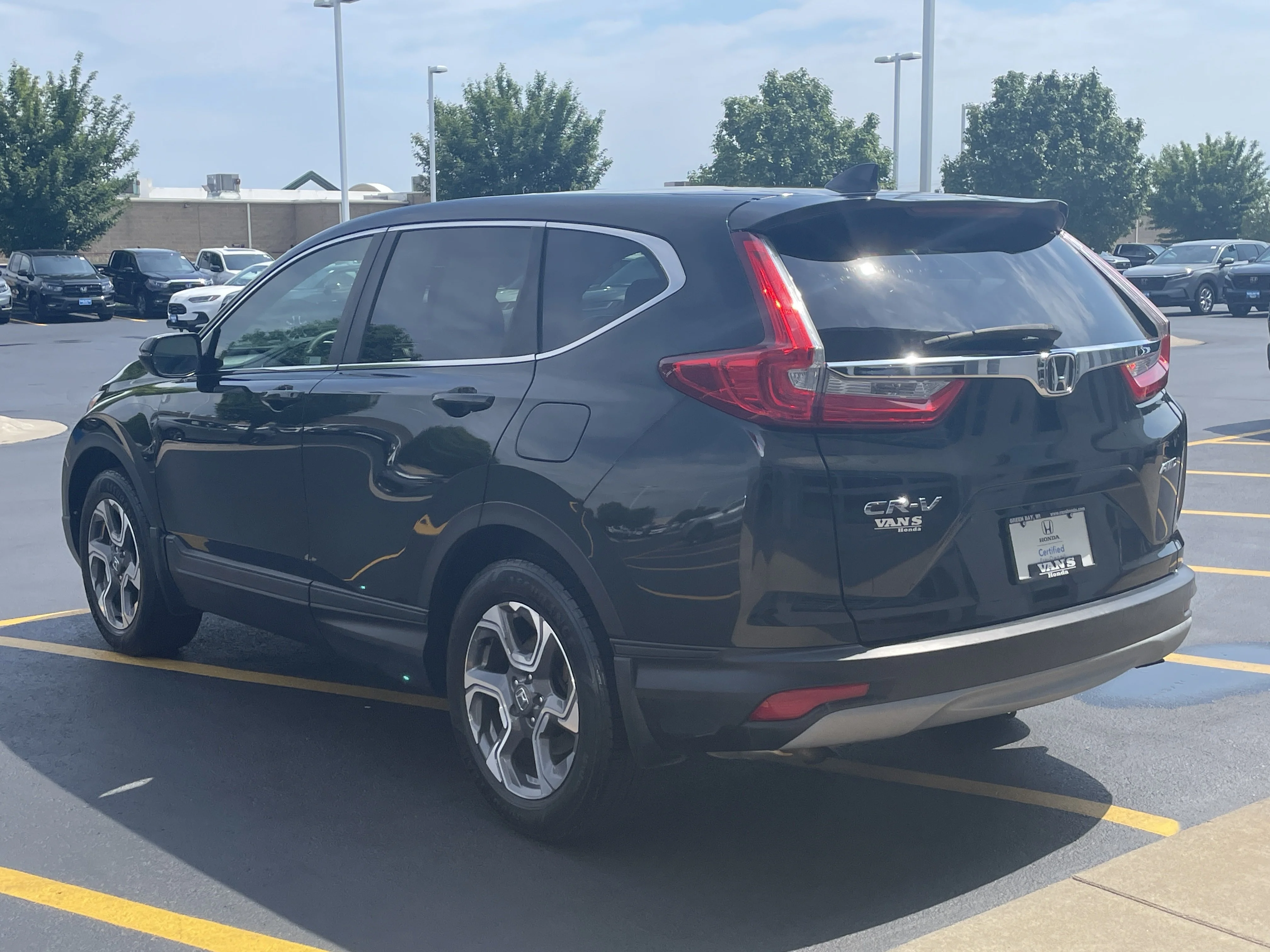 Certified Used 2018 Olive Honda EX image 5