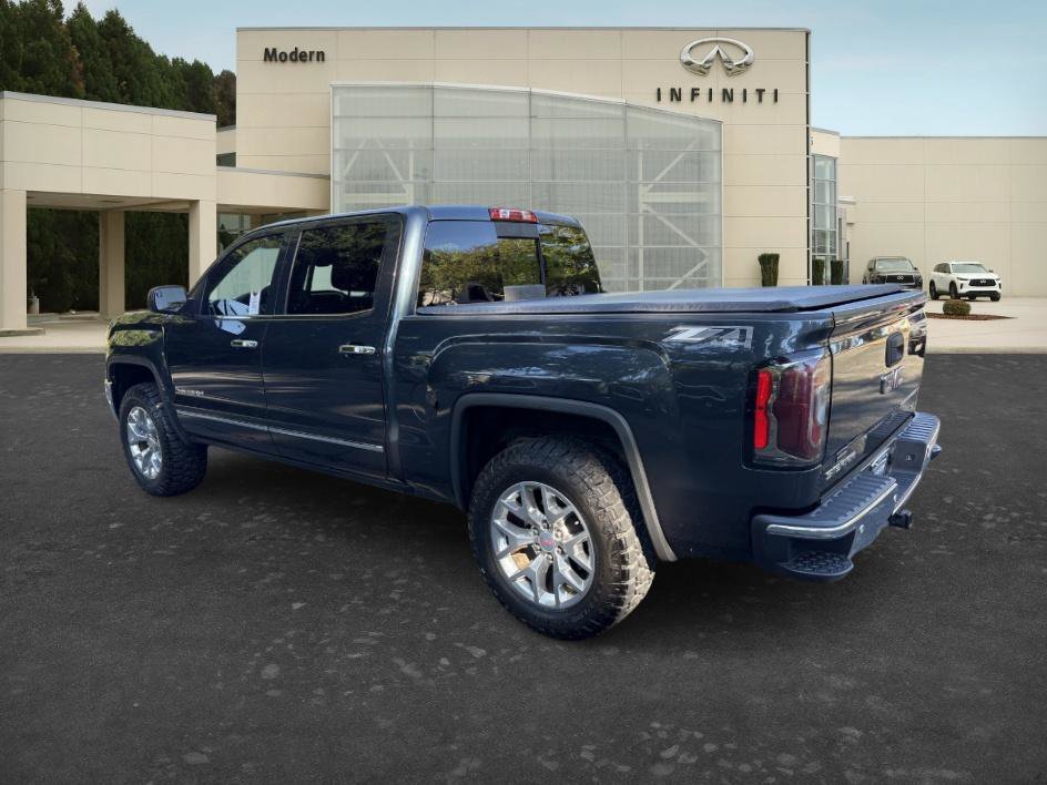 Used 2018 Dark Slate Metallic GMC SLT image 10