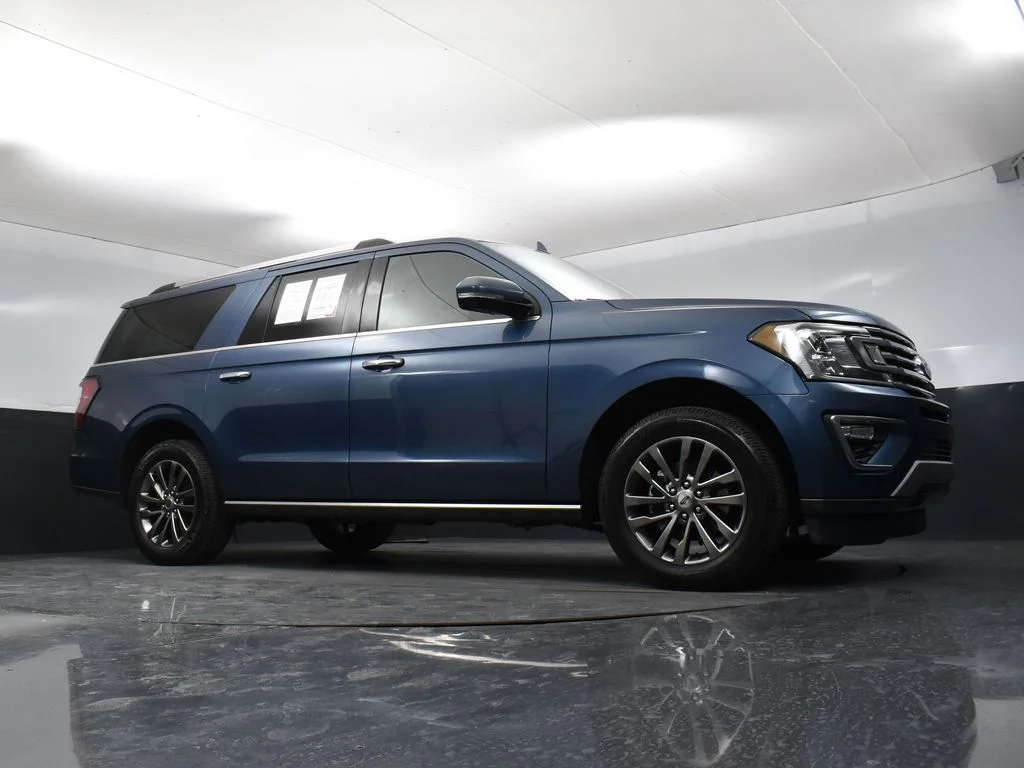 Used 2020 Blue Ford Limited image 32
