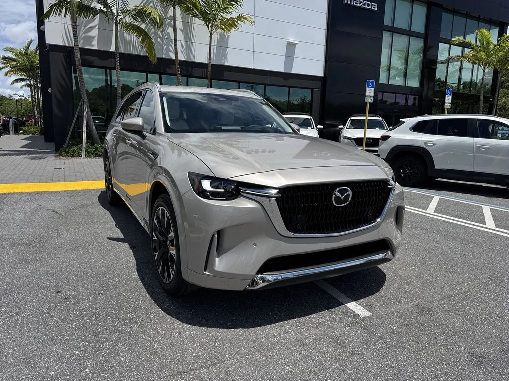 New 2026 Platinum Quartz Metallic Mazda 3.3 Turbo S Premium Plus AWD image 7