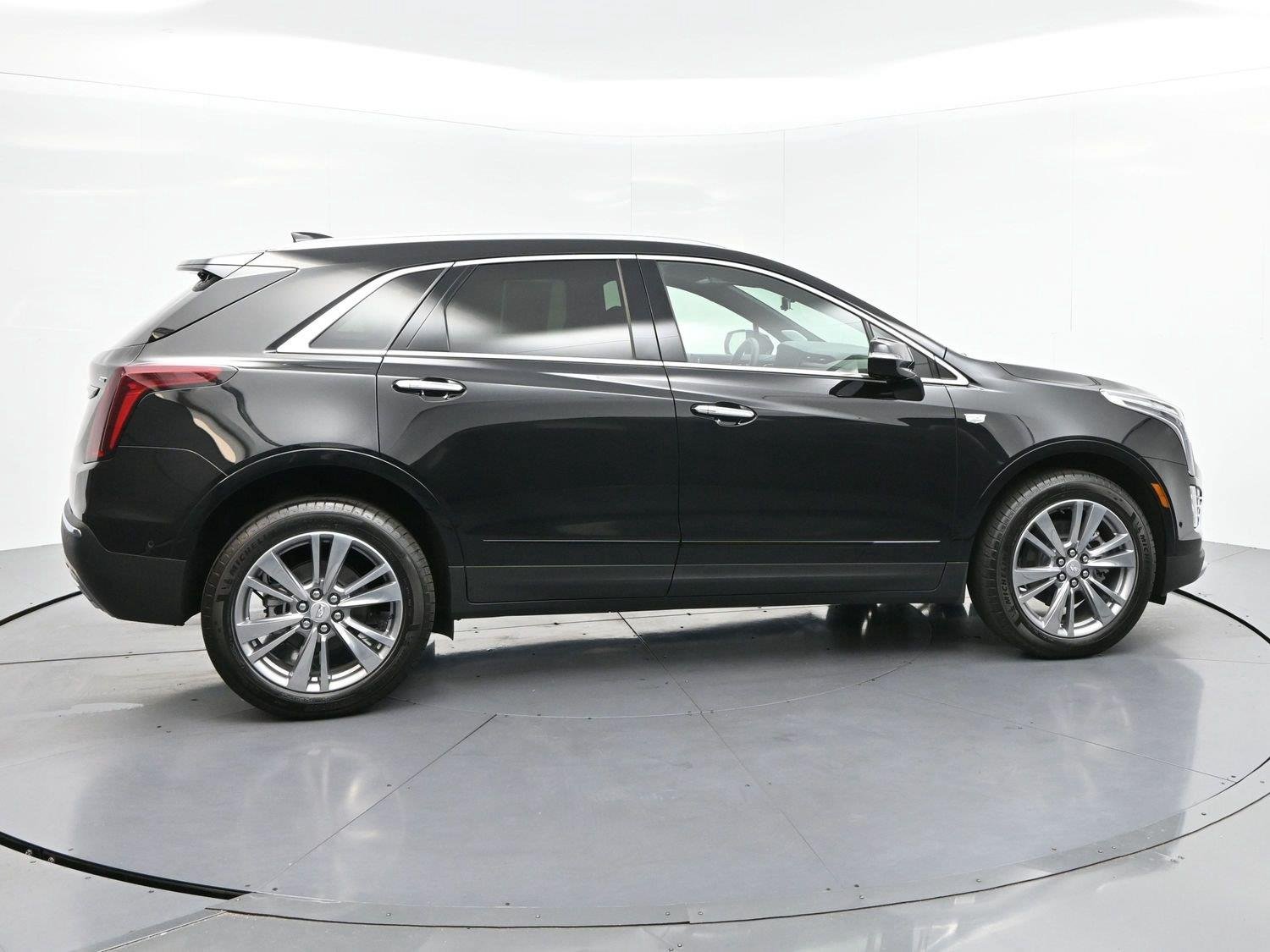 Used 2026 Stellar Black Metallic Cadillac Premium Luxury image 8