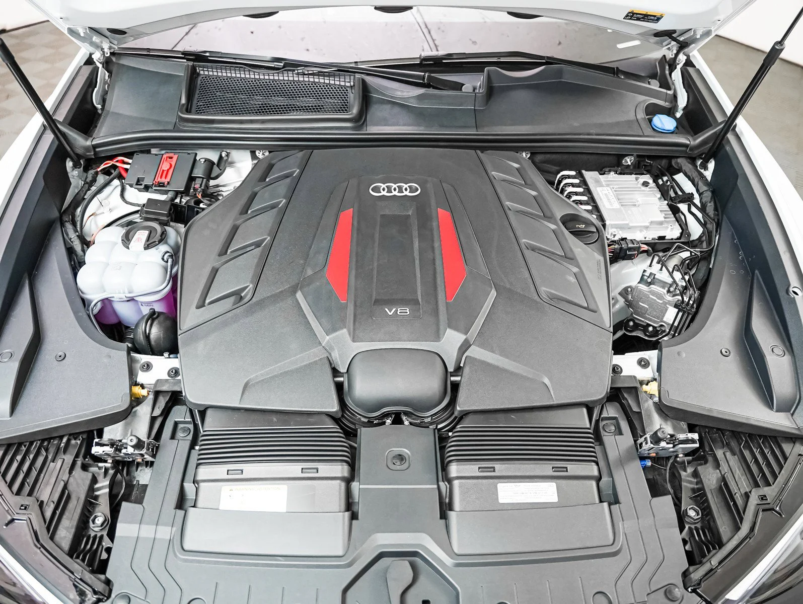New 2026 Glacier White Metallic Audi Prestige image 4
