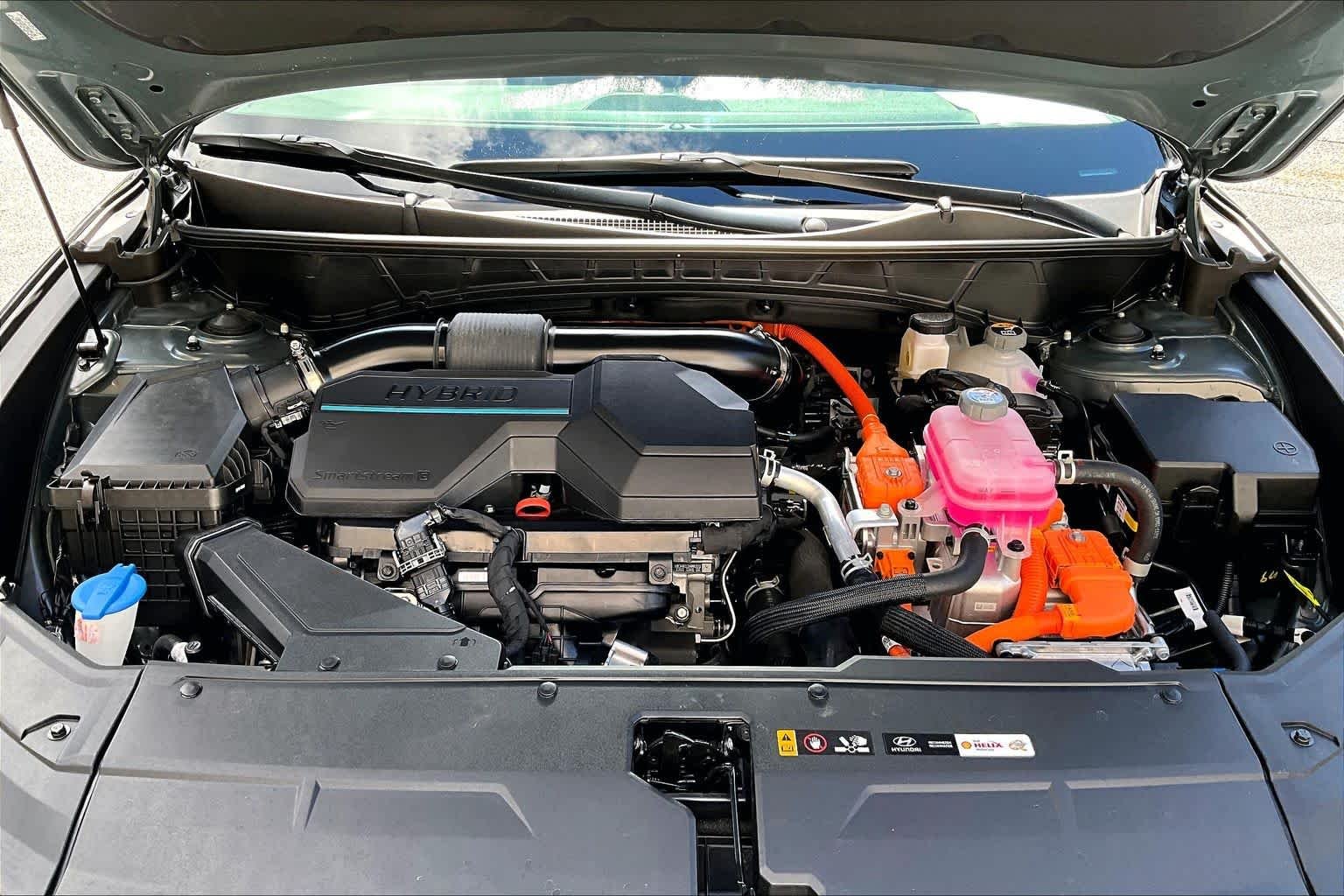 Used 2024 Amazon Gray Hyundai Limited image 32