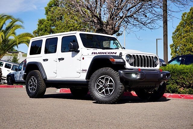 New 2026 Bright White Clear-Coat Exterior Paint Jeep Rubicon image 1