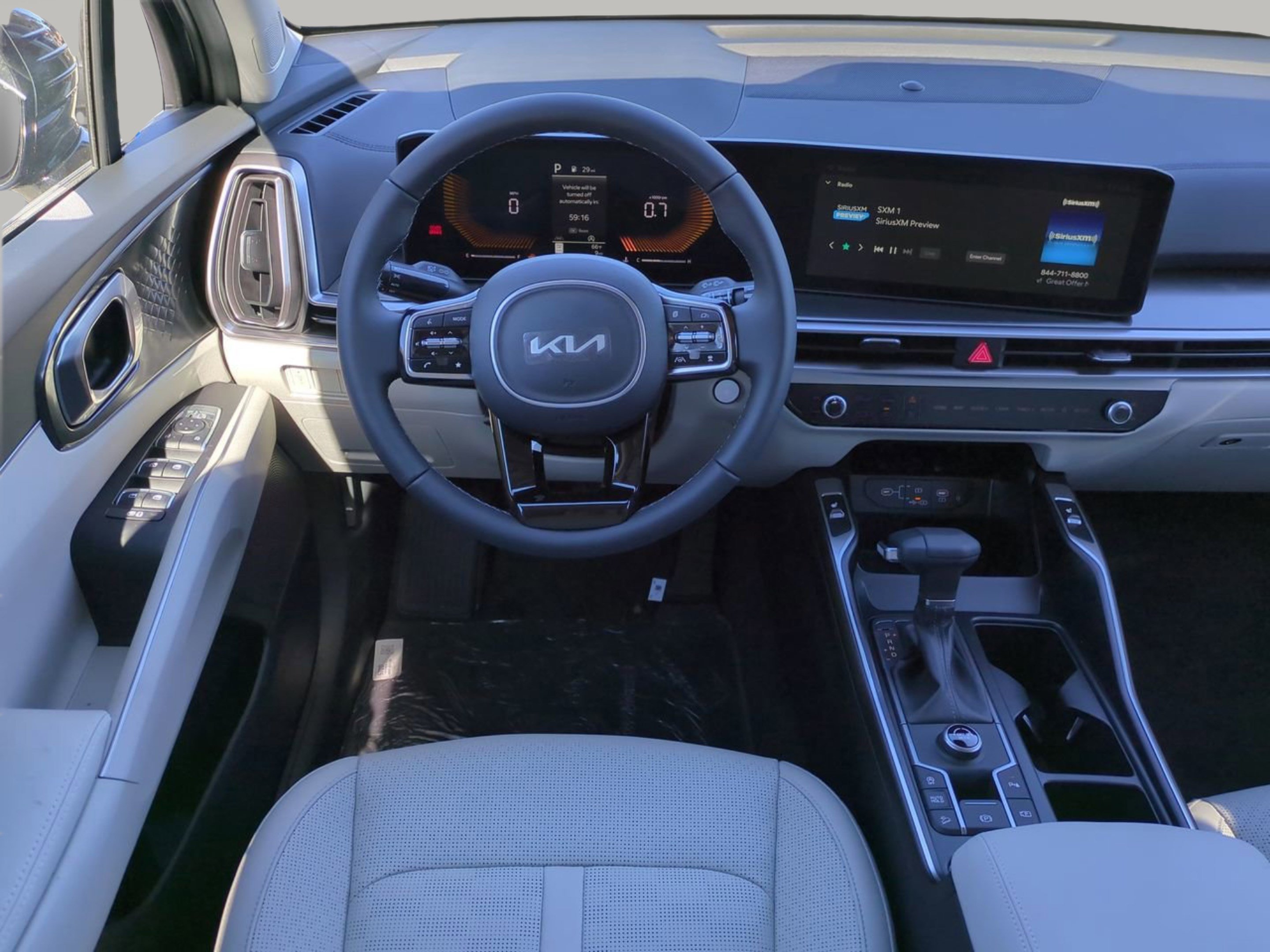 Certified Used 2025 Everlasting Silver Kia S image 15