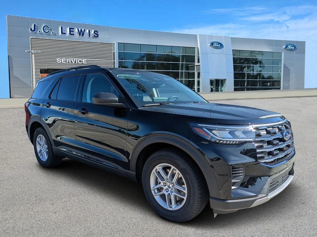 New 2026 Agate Black Metallic Ford Active image 1