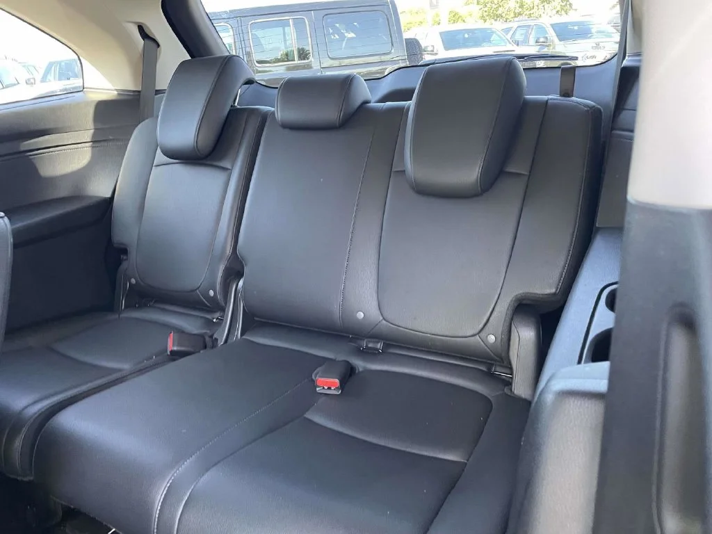 Used 2025  Honda EX-L image 22