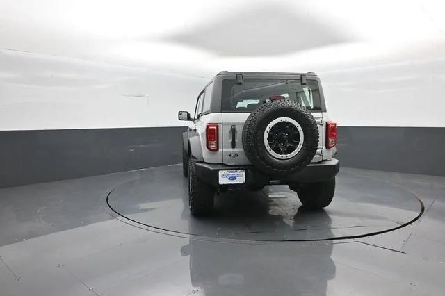 New 2026 Avalanche Gray Ford Base image 6