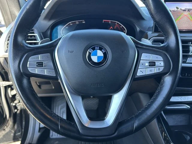 Used 2022 Jet Black BMW sDrive30i image 25