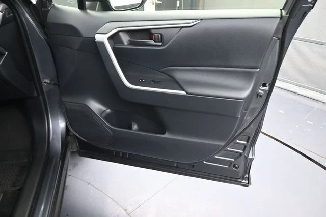 Used 2025 Gray Toyota LE image 13