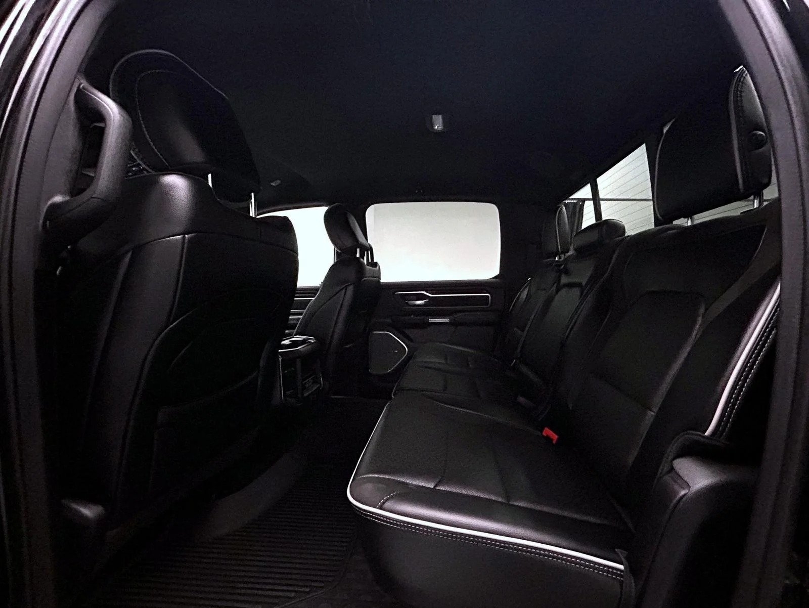 Used 2025 Black Ram Laramie image 19