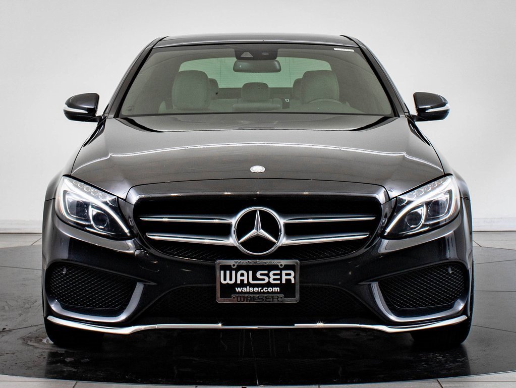 2015 Mercedes Benz C 400 4MATIC Sedan photo 2
