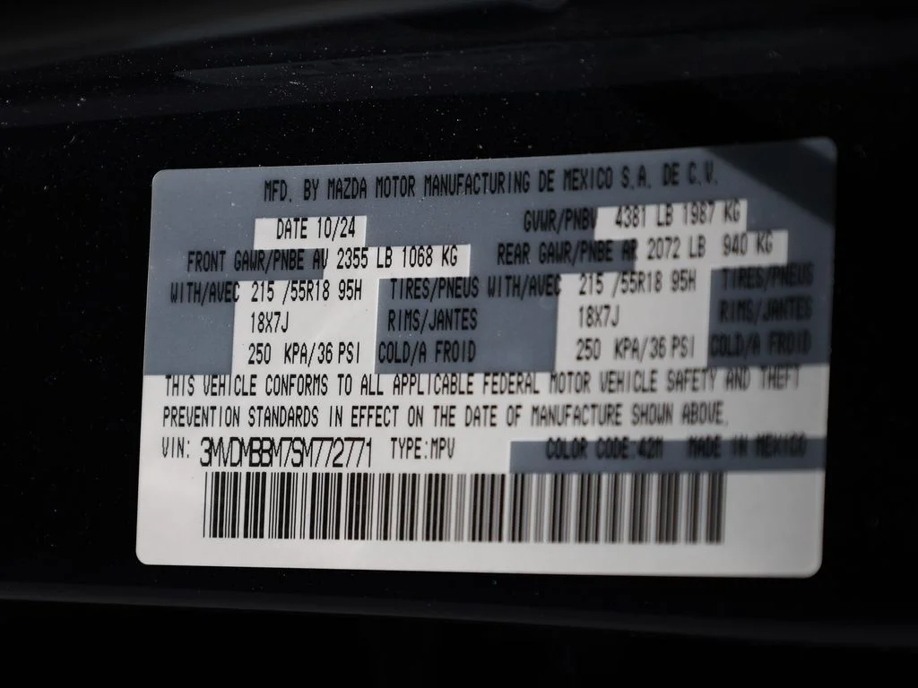 Certified Used 2025 Blue Mazda 2.5 S Select Sport image 39