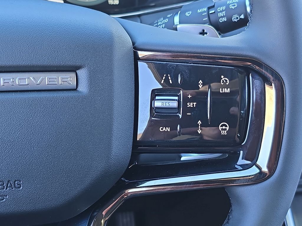 New 2026 Arroios Grey Land Rover S image 18