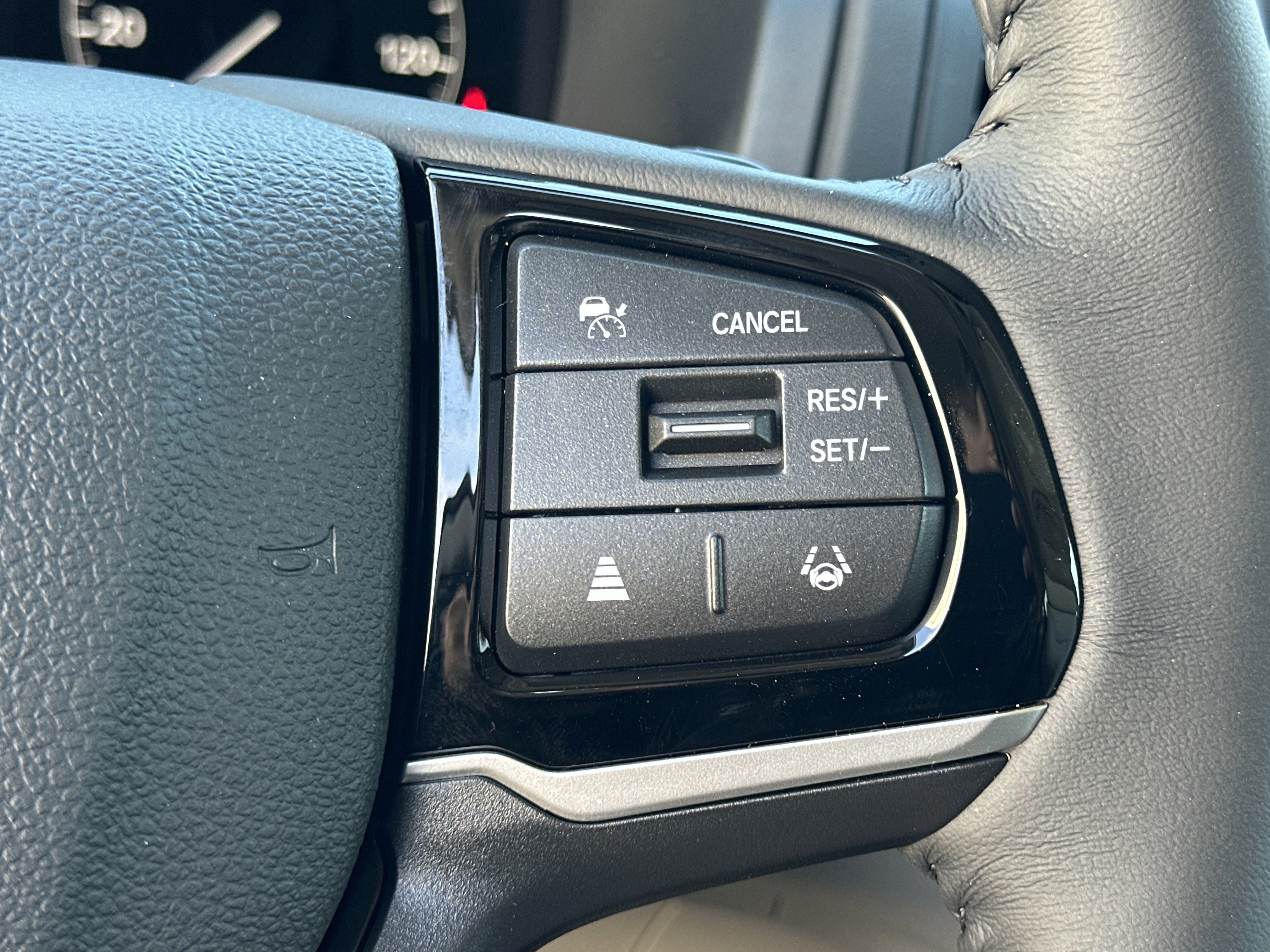 2026 Honda Odyssey EX-L - Photo 13