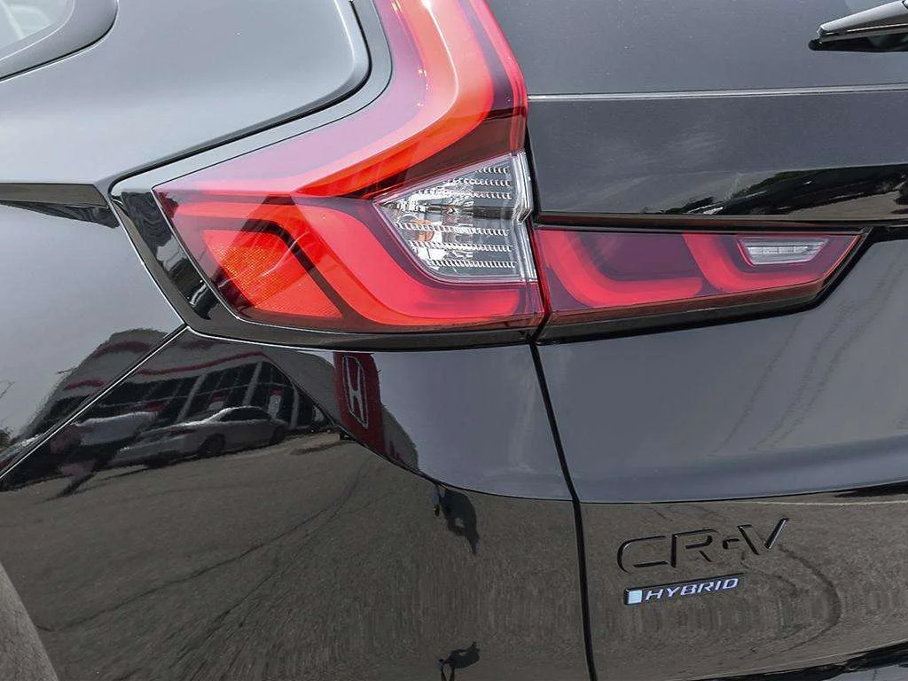 New 2026 Crystal Black Pearl Honda SPORT HYBRID The SUV you love  now more efficient image 11