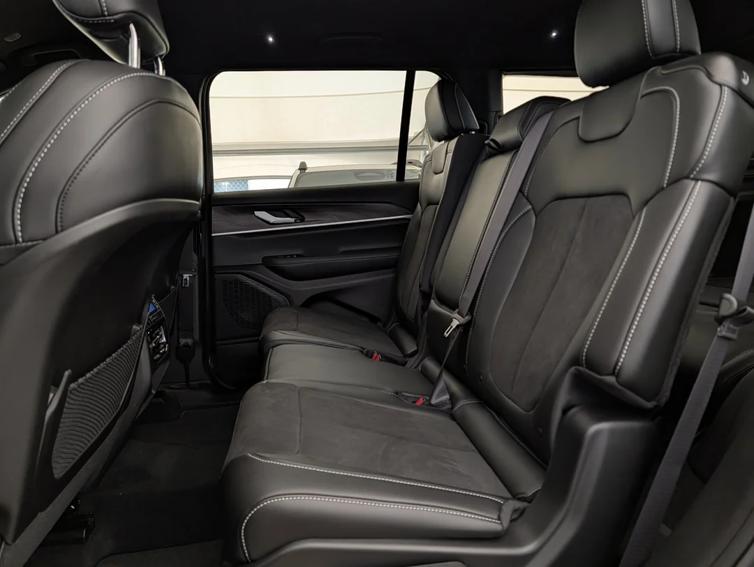 New 2026 Grey Jeep Altitude - - 20 Gloss Black Wheels - Capri Leatherette/Suede - Remote Start - Altitude Pkg & More! image 29