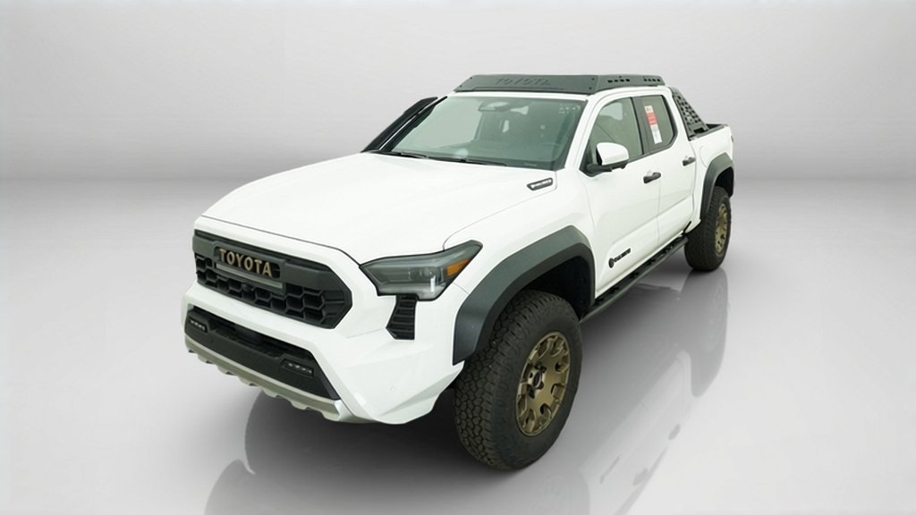New 2026 Ice Cap Toyota Trailhunter image 10