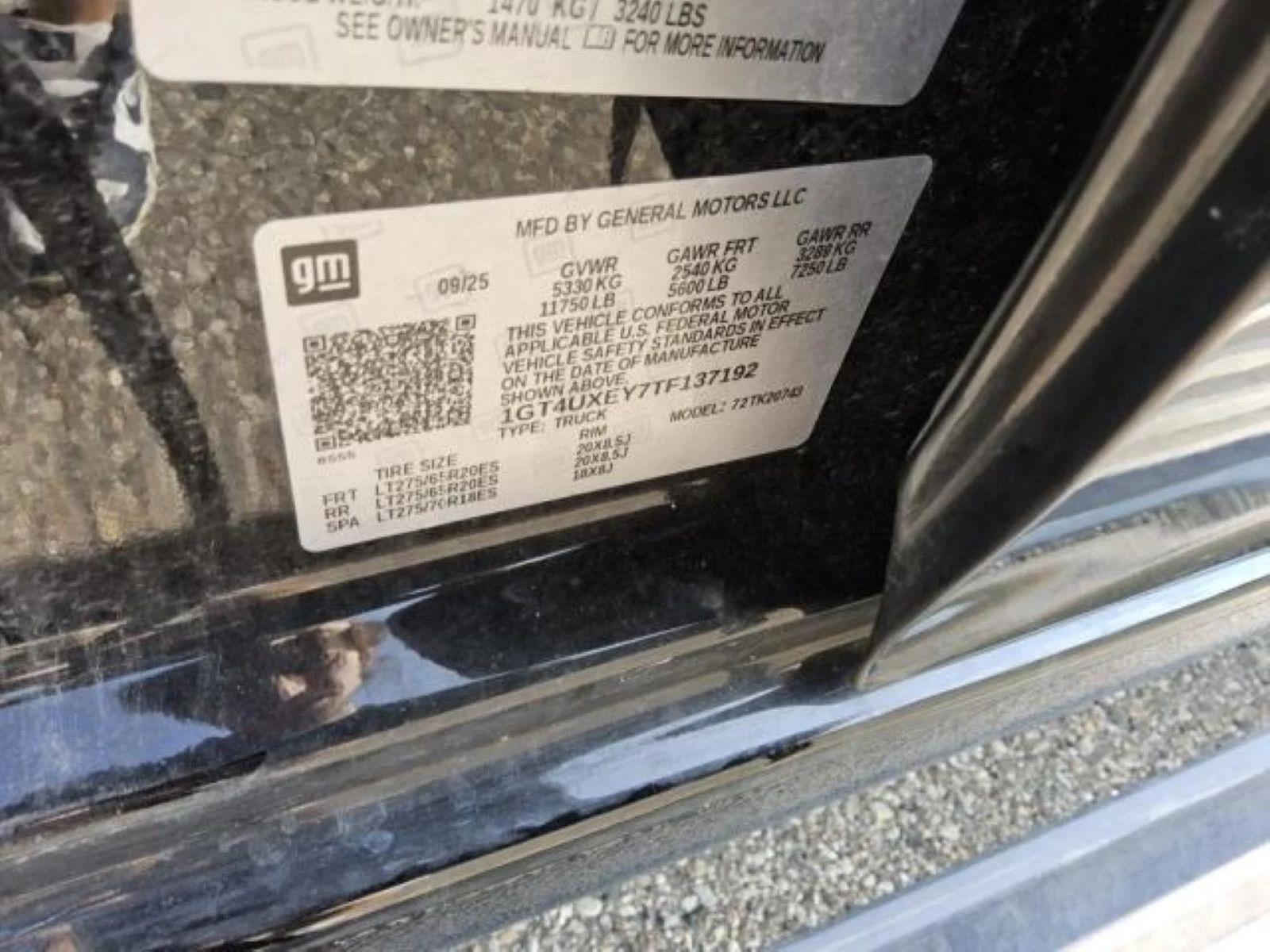 Used 2026 Onyx Black GMC Denali Ultimate image 22