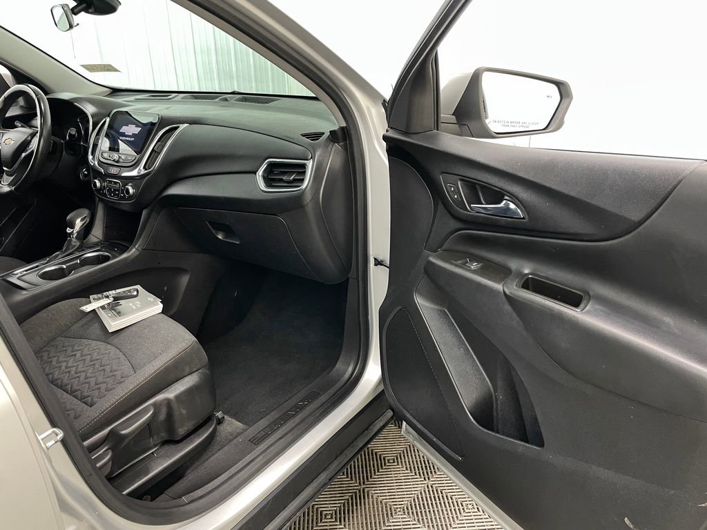 2022 Chevrolet Equinox LT - Photo 38